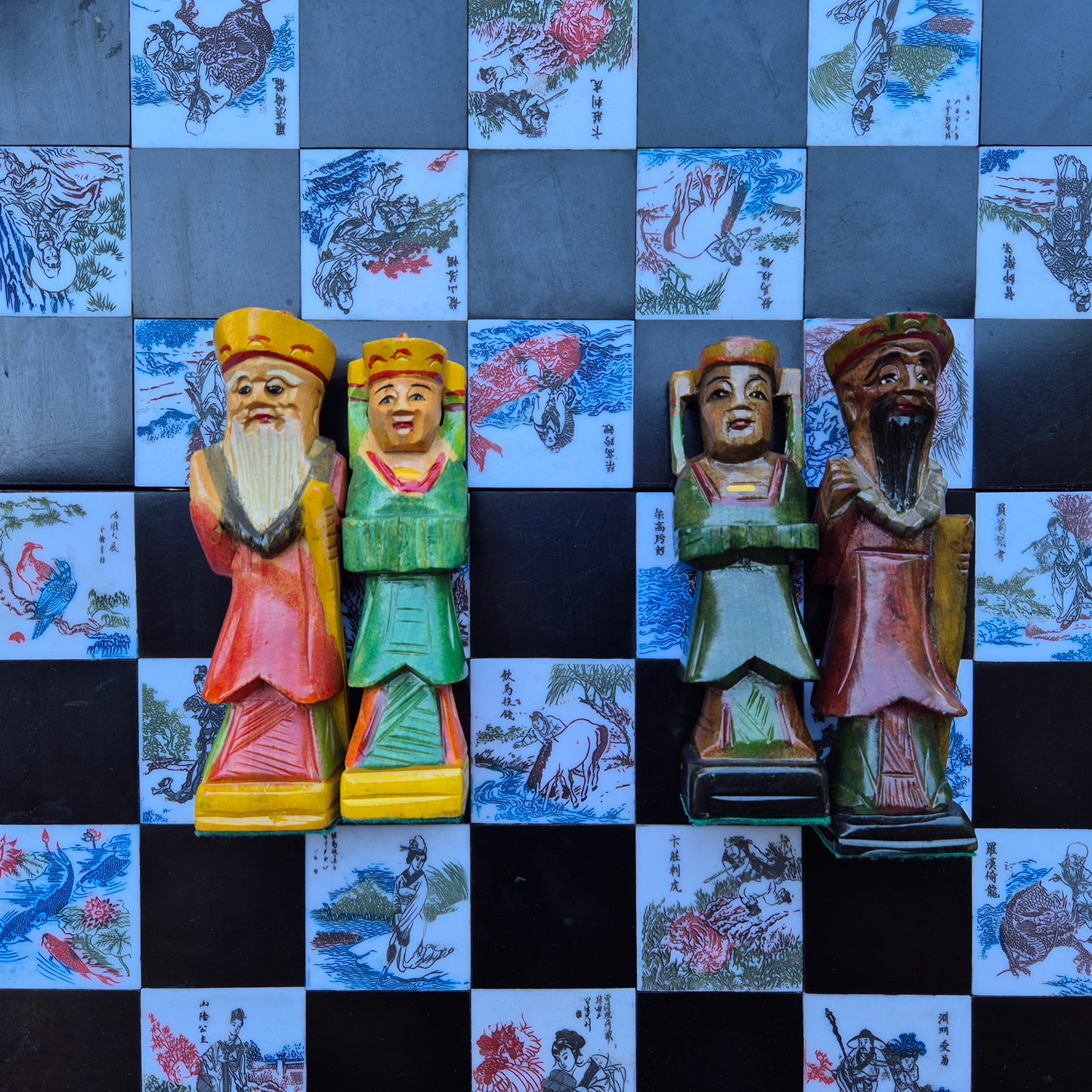 Chinesisches Schachbrett Mit Holzfiguren Koffer