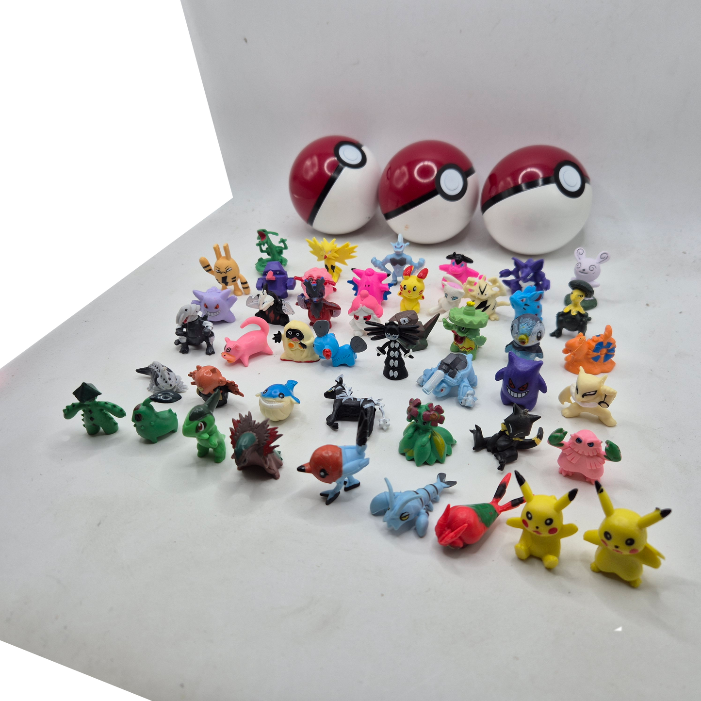 48x RL Pokemon Mini Figuren + 3 Pokebälle